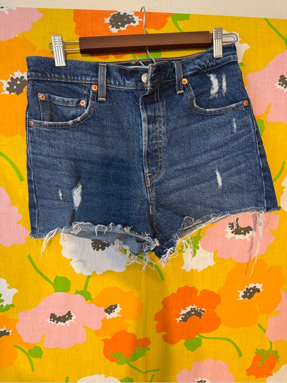 Levi's Dark Blue High-Rise ribcage Shorts